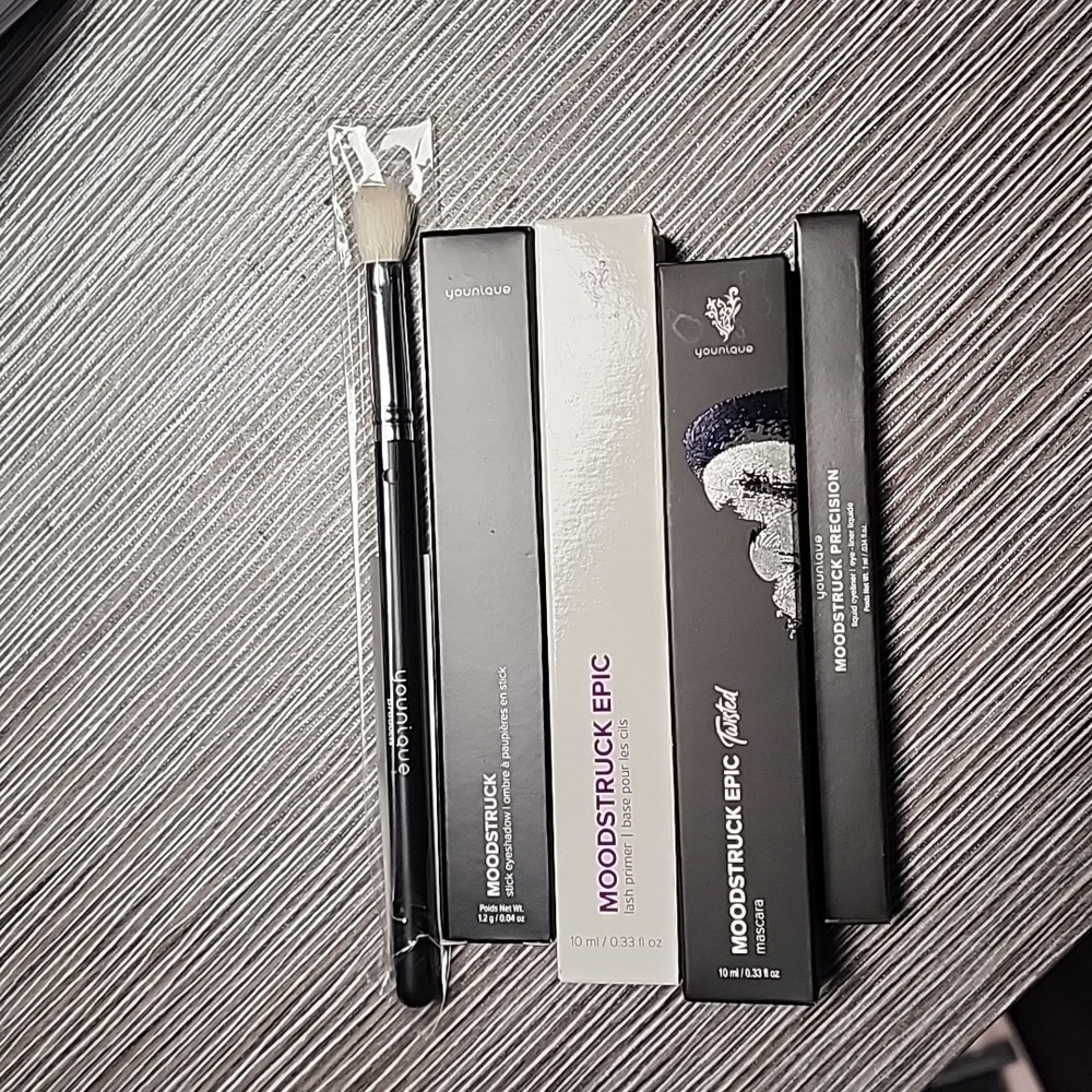Younique eye bundle